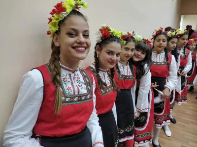 Участие в празничен концерт - 35 години от създаването на община Тунджа  1